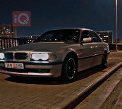 بي ام دبليو الفئة 7